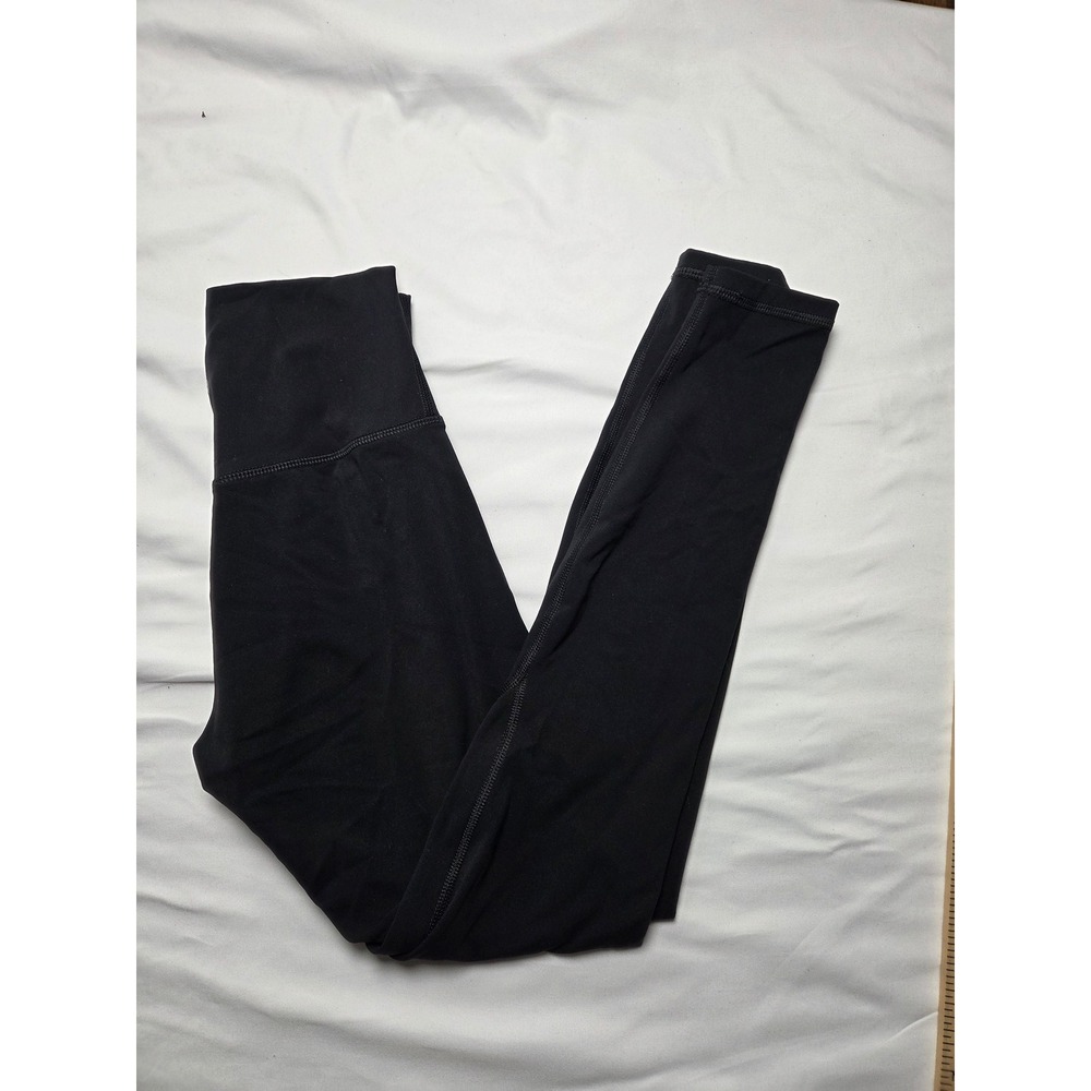 Lululemon High Rise Yoga Leggings Black 21 Inseam Crop Athleisure
